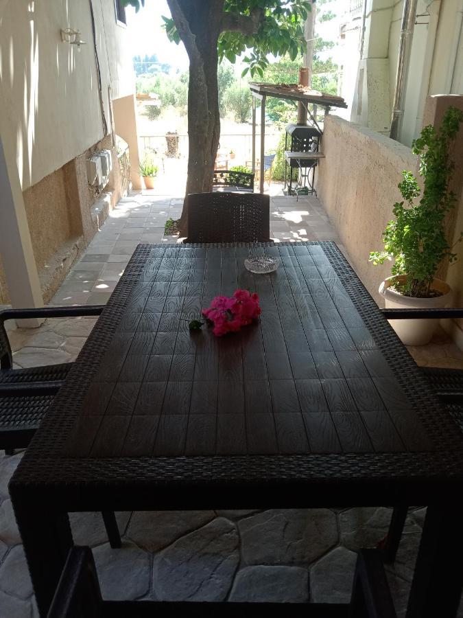 Menegis Apartment Città di Zante Esterno foto