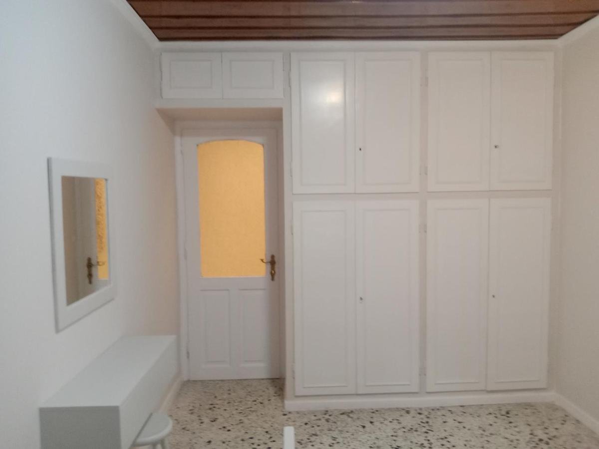 Menegis Apartment Città di Zante Esterno foto
